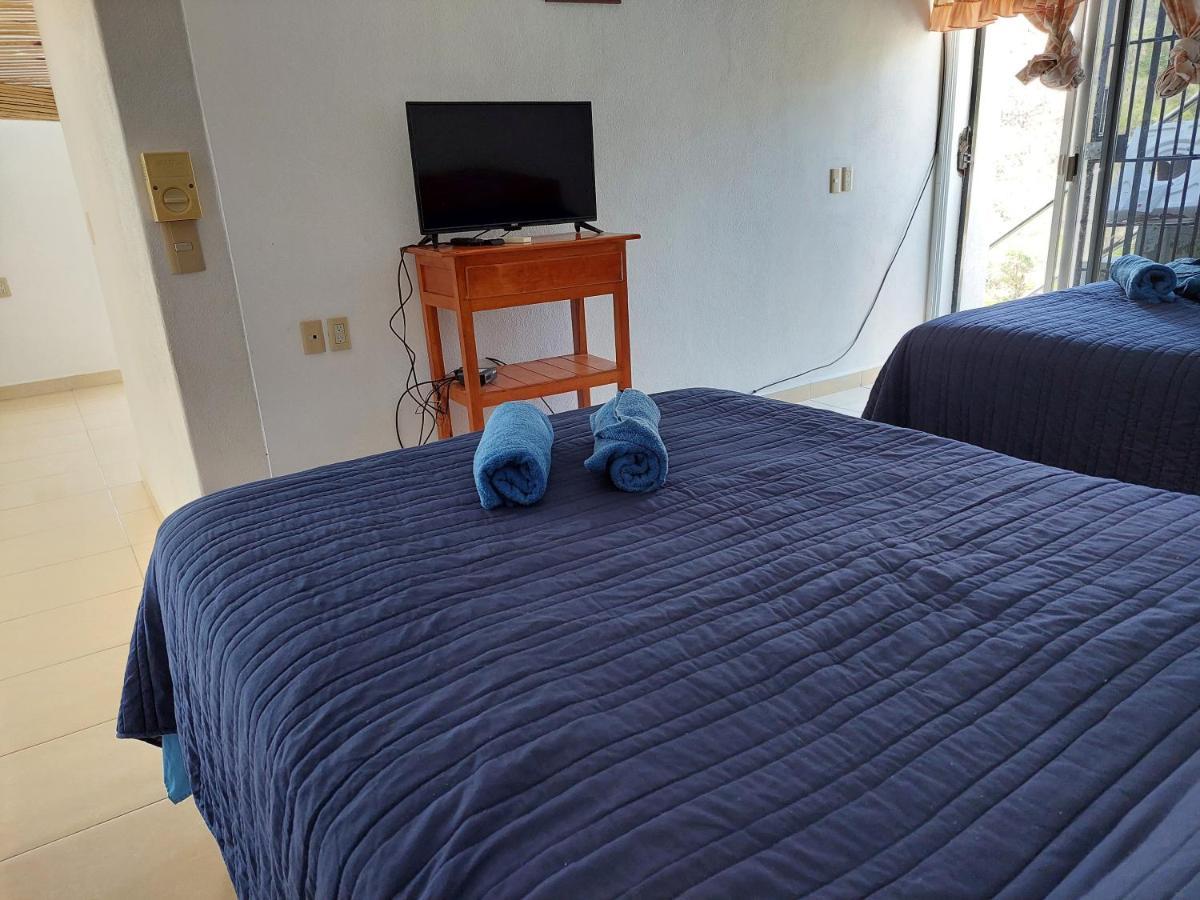 Sunset House Zihuatanejo Apart otel Dış mekan fotoğraf